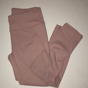 Pink capri work out leggings